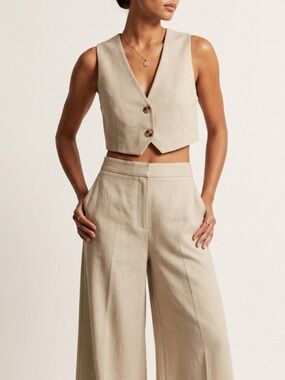 ZARA Cropped Linen-Blend Waistcoat